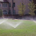 如何调整、修理草坪洒水喷头